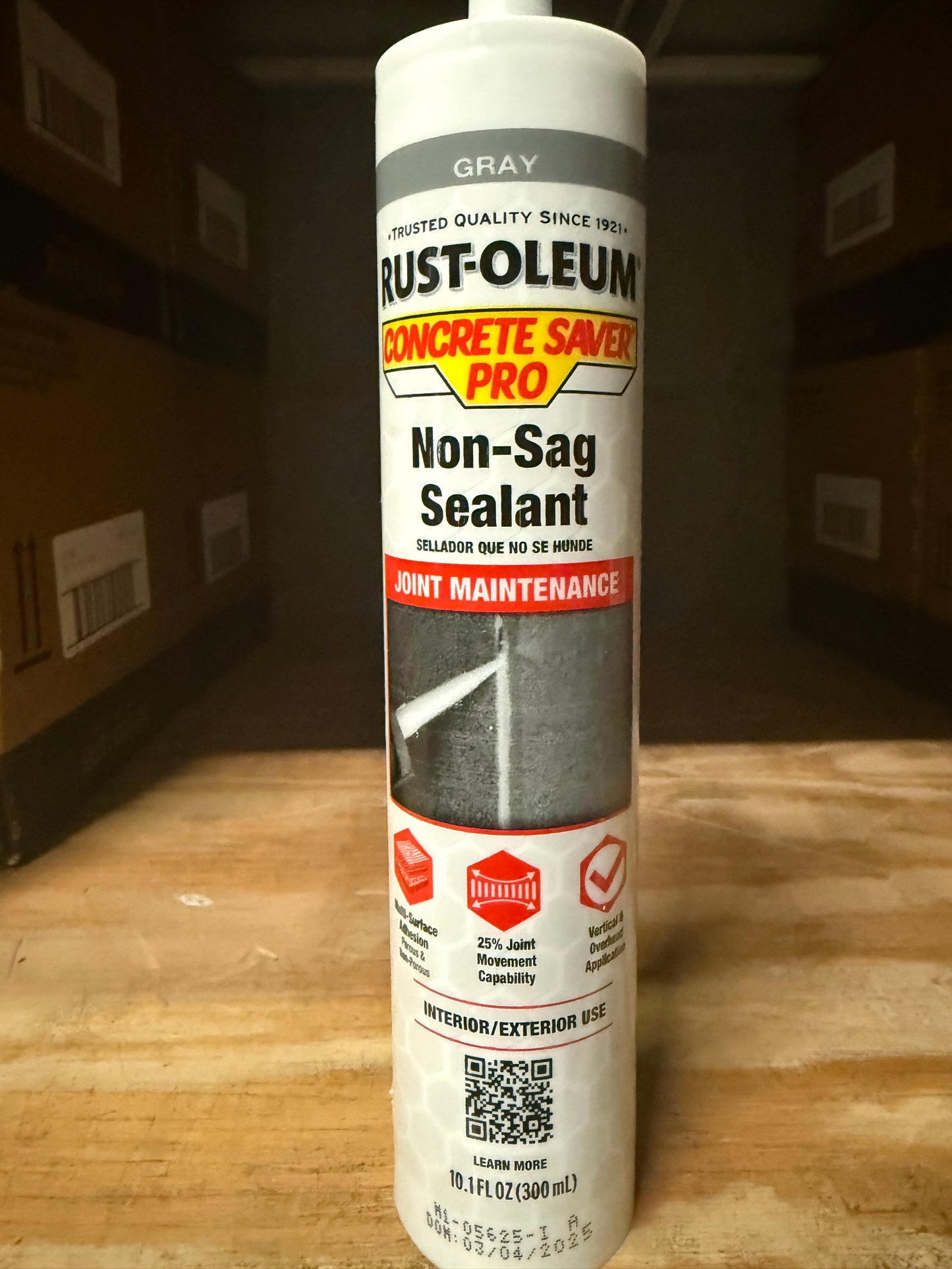 CS Pro Non-Sag Sealant – 10 oz (Item #392531)