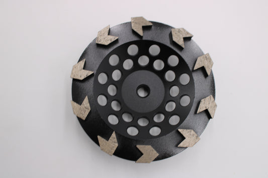 Forte 7" Premium Arrow Cup Wheel – 10mm Segments, 5/8"-11 (Black)